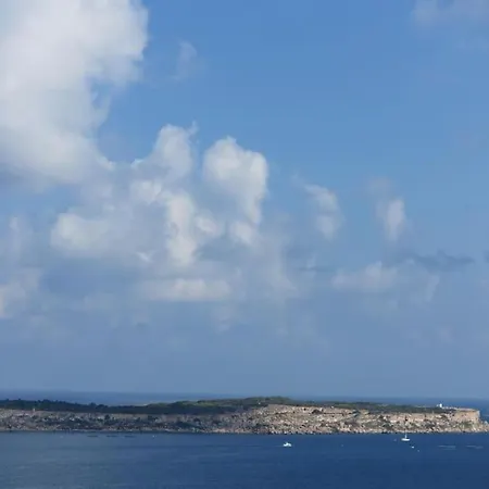 Seaside Serenity: Gem Mellieħa