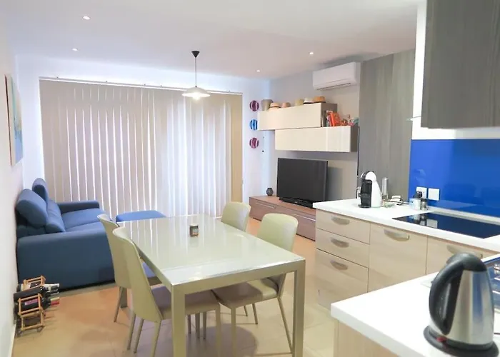 Seaside Serenity: Gem * 멜리에하